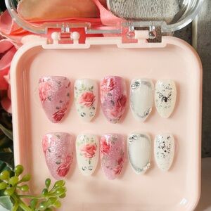 Floral Pink and White Press-On Nails
